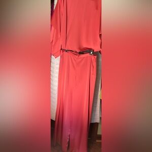 💕NWT St John Collection Liquid Satin top and pant Size: Top: M, pant: 10.